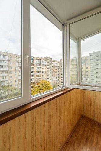 Апартаменты На Ул.Героев Днепра, Оболонь كييف المظهر الخارجي الصورة